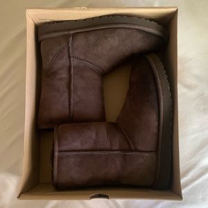 UGG Australia Classic Short Boots
